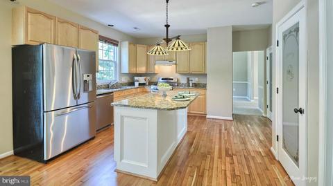 2406 Cobblestone Way, Frederick, MD 21702 photo 3