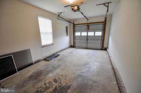 5814 Box Elder Ct, Frederick, MD 21703 photo 3
