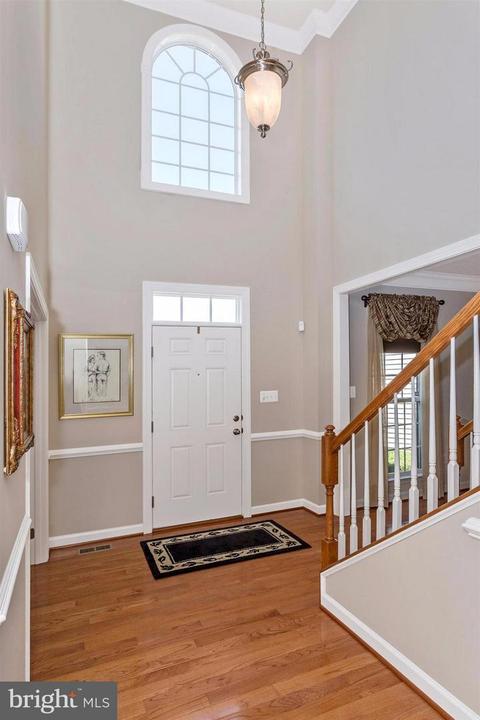 103 Maroon Ct, Frederick, MD 21702 photo 2