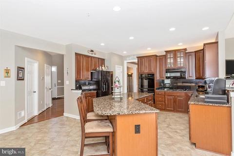 103 Maroon Ct, Frederick, MD 21702 photo 4