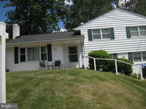 7409 Bath St, Springfield, VA 22150 photo 1