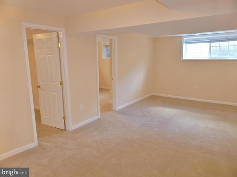 5208 Heming Ave, Springfield, VA 22151 photo 16