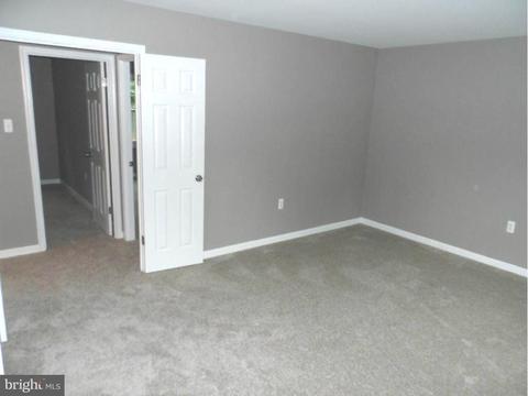 7013 Maple Tree Ln, Springfield, VA 22152 photo 13