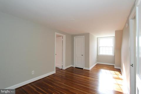 1513 Forest Glen Rd, Silver Spring, MD 20910 photo 18