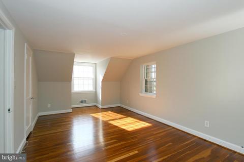 1513 Forest Glen Rd, Silver Spring, MD 20910 photo 15