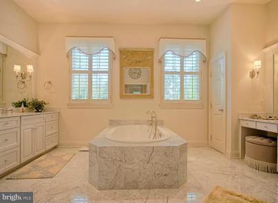 7819 Montvale Way, Mclean, VA 22102 photo 20
