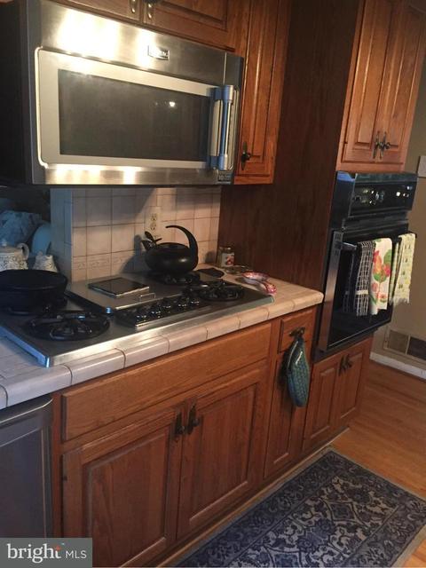 6605 Sandover Ct, Springfield, VA 22152 photo 5