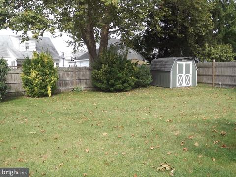 36 Dodge Dr, Trenton, NJ 08610 photo 5