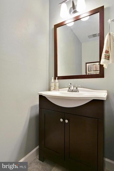2024 Golf Course Dr, Reston, VA 20191 photo 18