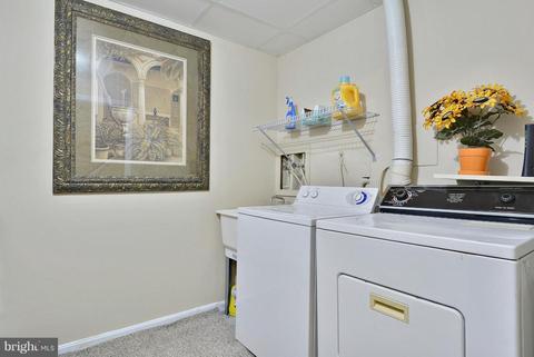 2024 Golf Course Dr, Reston, VA 20191 photo 28