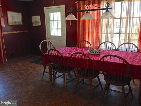 1808 Glenarm Rd, Edgewater, MD 21037 photo 4