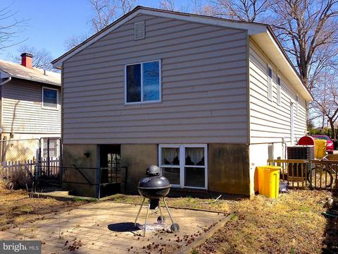 1808 Glenarm Rd, Edgewater, MD 21037 photo 2