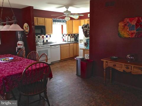1808 Glenarm Rd, Edgewater, MD 21037 photo 5