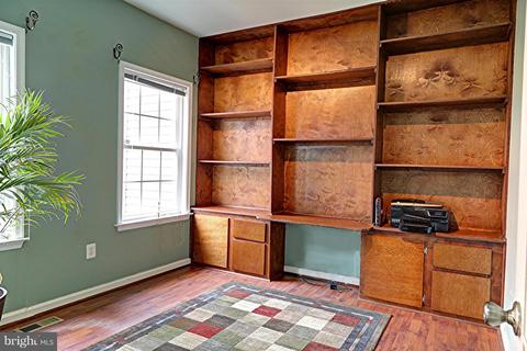 322 Early Pride Ct, Pasadena, MD 21122 photo 4
