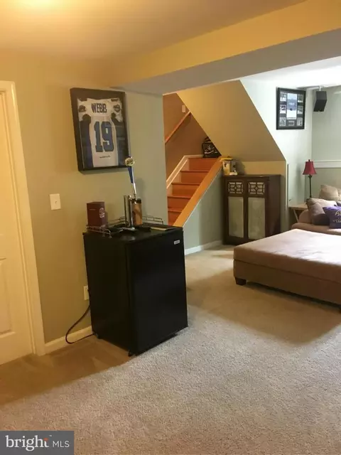 202 Knoll Ct, Pasadena, MD 21122 photo 15