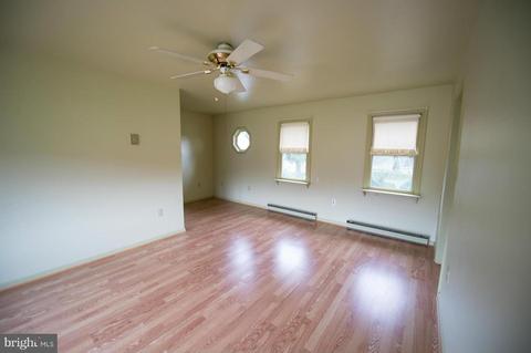6422 Georgetown Rd, Broad Run, VA 20137 photo 16