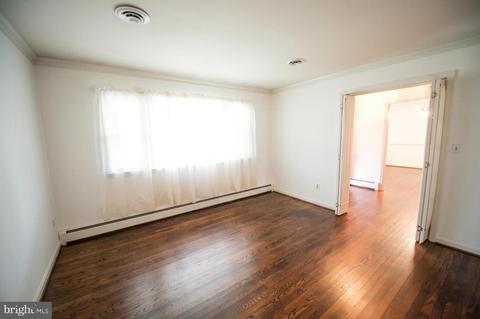 6422 Georgetown Rd, Broad Run, VA 20137 photo 8