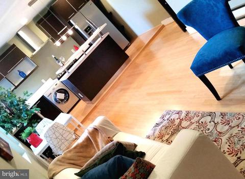 1409 G St NE #3, Washington, DC 20002 photo 1