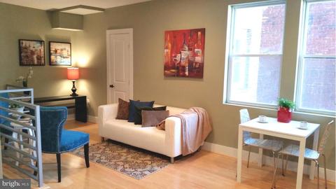 1409 G St NE #3, Washington, DC 20002 photo 2