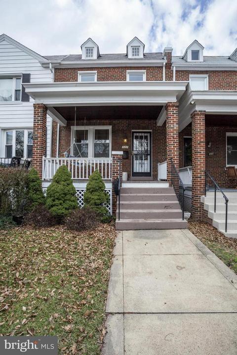 326 17th St NE, Washington, DC 20002 photo 1