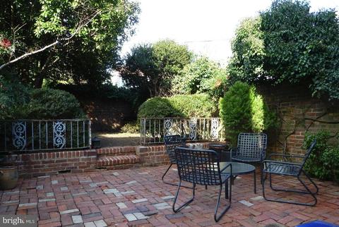 2807 O St NW, Washington, DC 20007 photo 13
