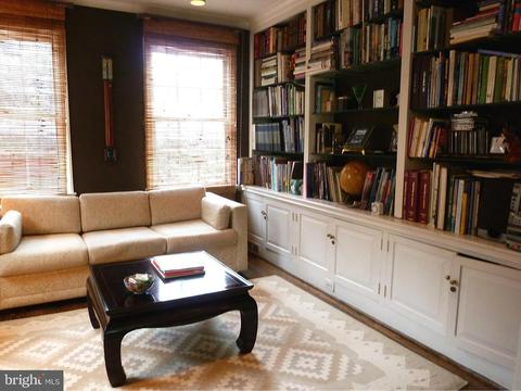 2807 O St NW, Washington, DC 20007 photo 8