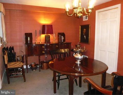 2807 O St NW, Washington, DC 20007 photo 11