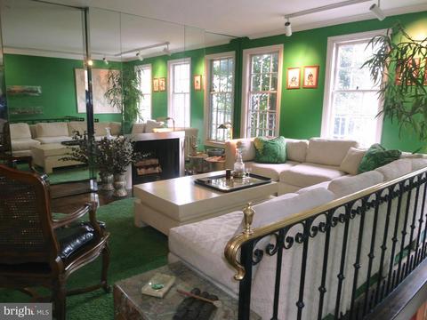 2807 O St NW, Washington, DC 20007 photo 4