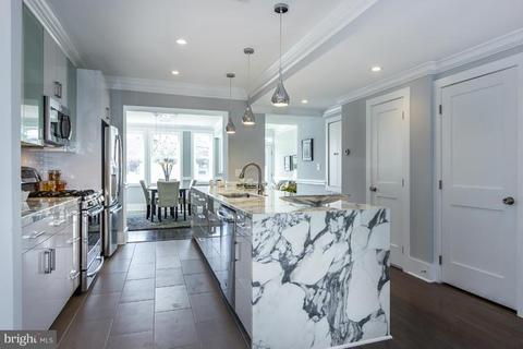 322 17th St NE, Washington, DC 20002 photo 4
