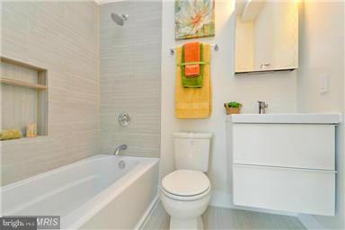 1143 Summit St NE #1, Washington, DC 20002 photo 17