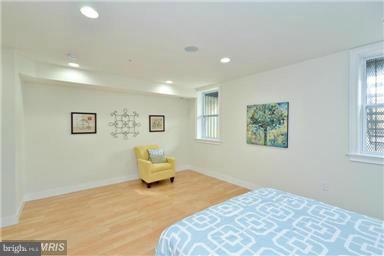 1143 Summit St NE #1, Washington, DC 20002 photo 23
