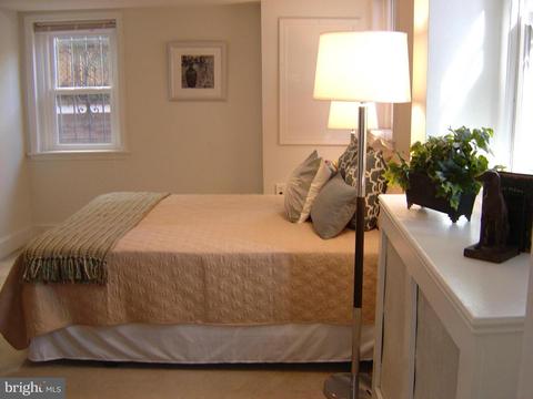 101 2nd St NE #B, Washington, DC 20002 photo 12