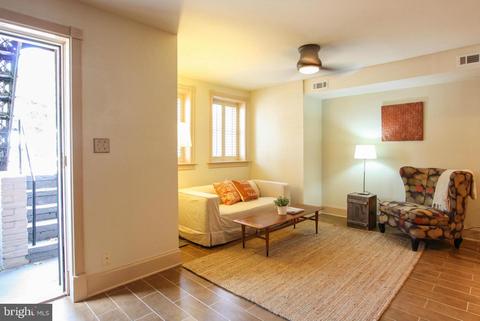 311 6th St SE #1, Washington, DC 20003 photo 2