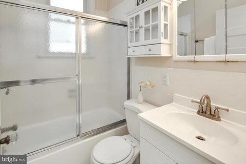 145 D St SE, Washington, DC 20003 photo 10