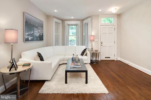 145 D St SE, Washington, DC 20003 photo 4