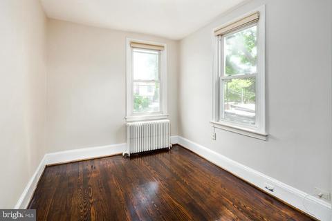 145 D St SE, Washington, DC 20003 photo 18