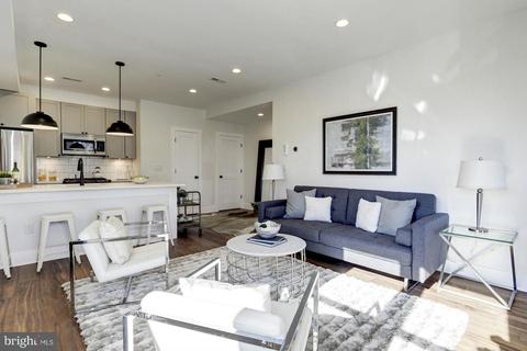 1110 Staples St NE #2, Washington, DC 20002 photo 4