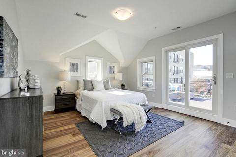 1110 Staples St NE #2, Washington, DC 20002 photo 8