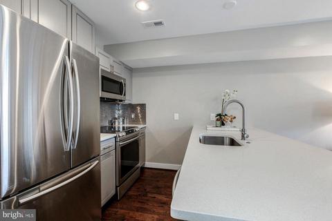 1239 Simms Pl NE #2, Washington, DC 20002 photo 4