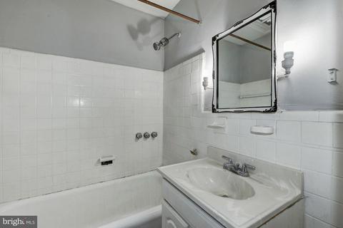 1705 Lyman Pl NE, Washington, DC 20002 photo 11