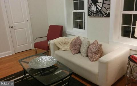 328 18th Pl NE #03, Washington, DC 20002 photo 3