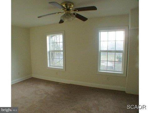 515 Willow St, Laurel, DE 19956 photo 8