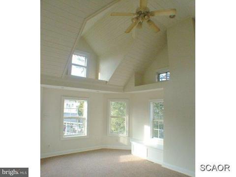 515 Willow St, Laurel, DE 19956 photo 9