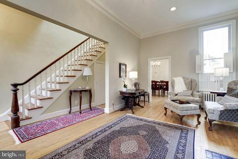 619 A St SE, Washington, DC 20003 photo 4