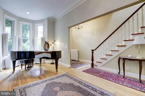 619 A St SE, Washington, DC 20003 photo 5