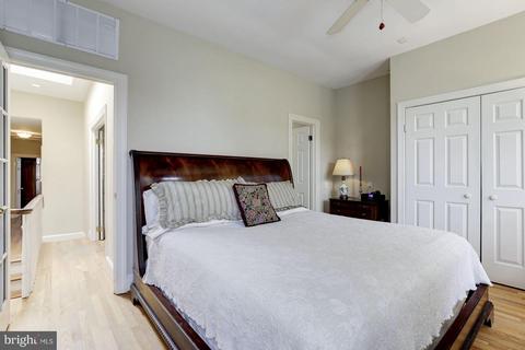619 A St SE, Washington, DC 20003 photo 13