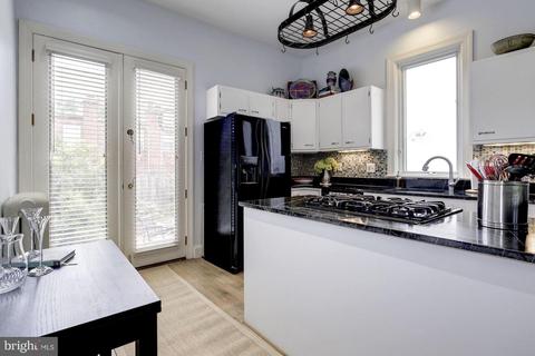 619 A St SE, Washington, DC 20003 photo 10