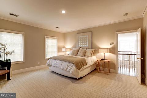 8279 Alvord St, Mclean, VA 22102 photo 16
