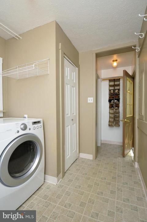 5513 Kathleen Pl, Springfield, VA 22151 photo 13