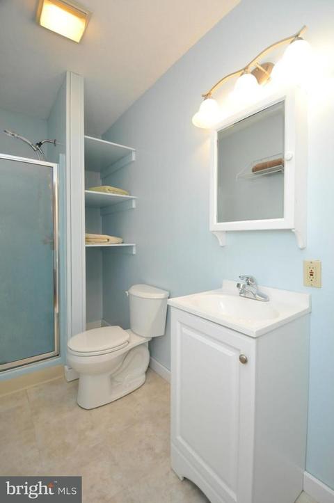 5513 Kathleen Pl, Springfield, VA 22151 photo 15
